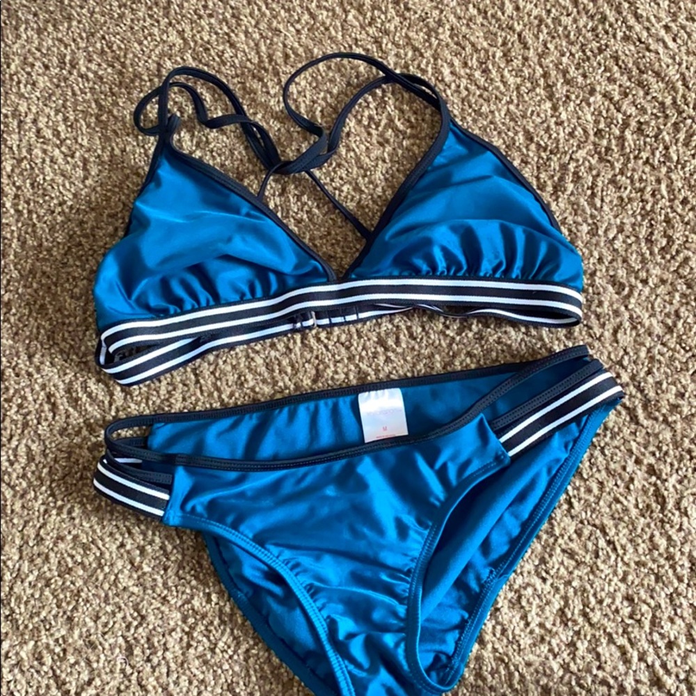 Bathing suit